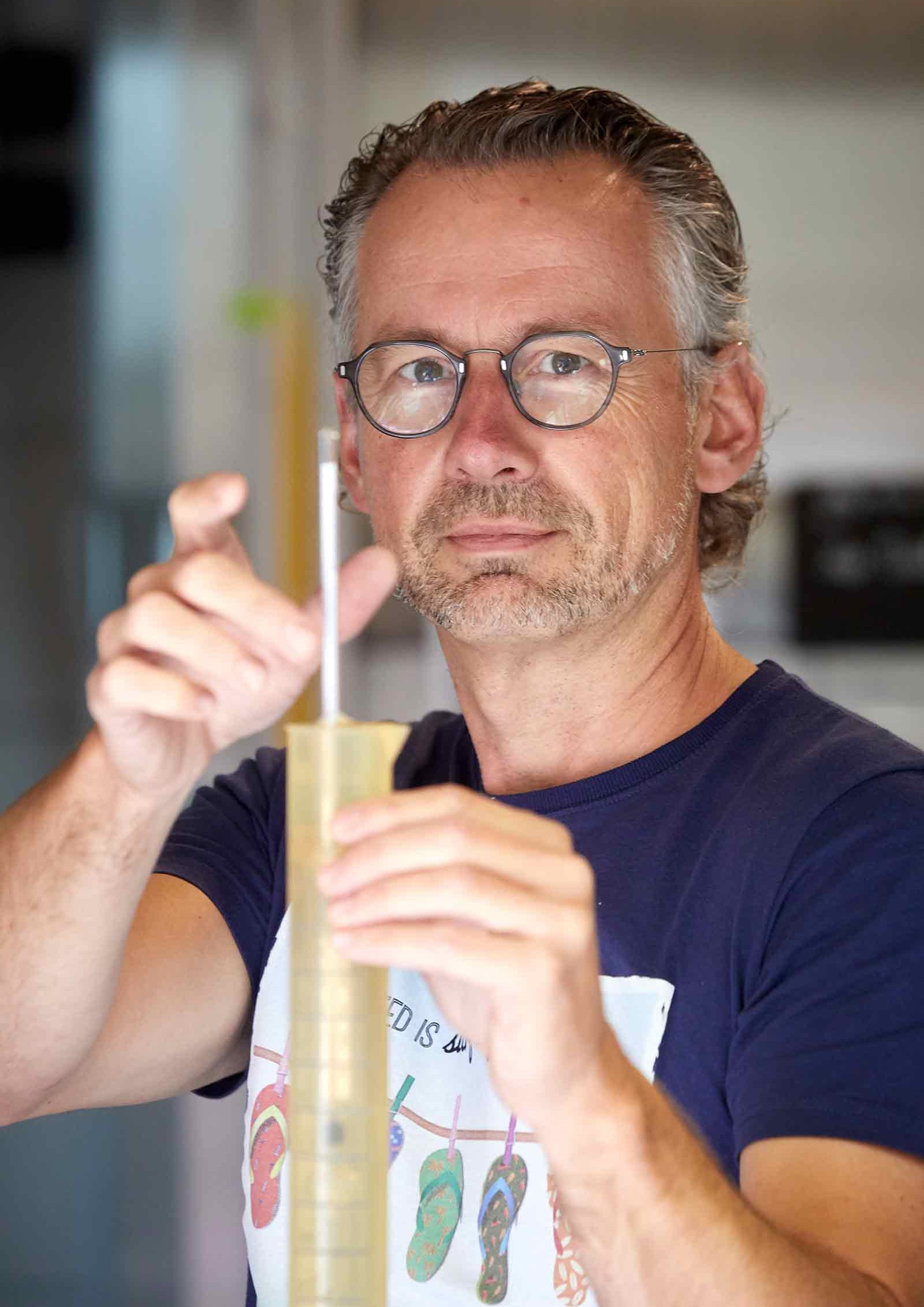 Shop Samuel Billaud Samuel Billaud Petit Chablis "Sur les Clos" 2020 online at PENTICTON artisanal French wine store in Hong Kong. Discover other French wines, promotions, workshops and featured offers at pentictonpacific.com